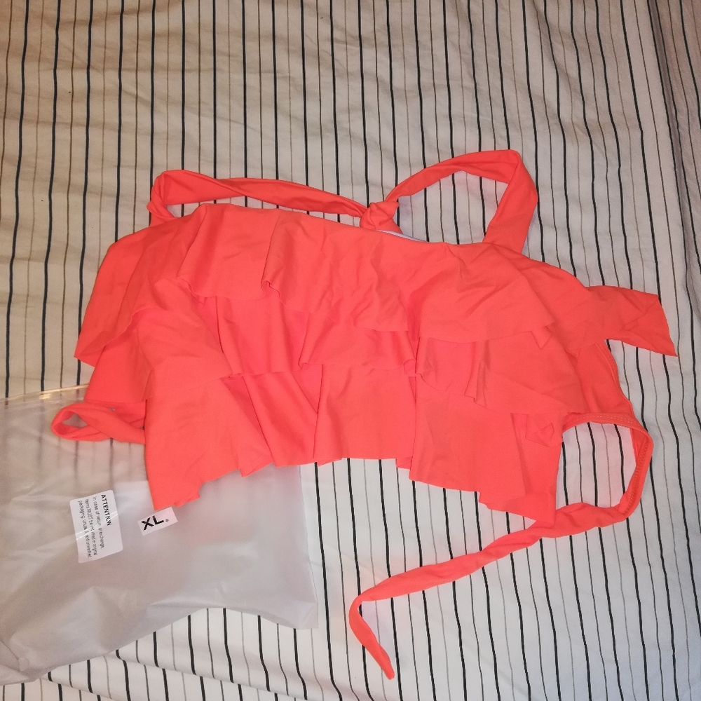 Flounce bikini top - Picture 4 of 6
